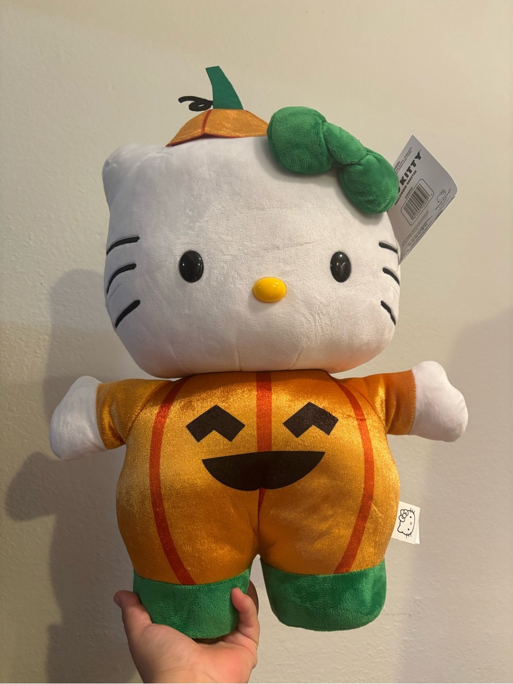 Hello Kitty Pumpkin Greeter Plush